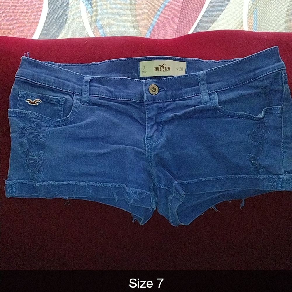 Hollister Women's Blue Denim Shorts